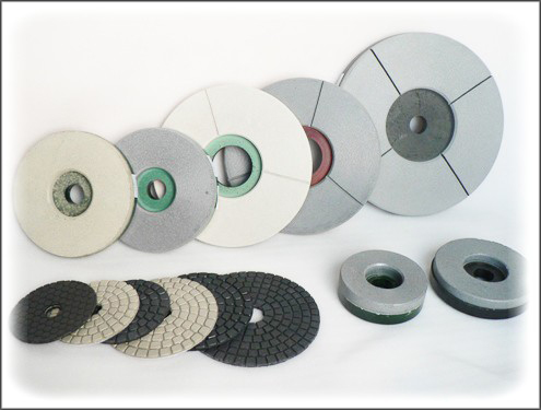 sintetiniai (BUFF) diskai poliravimui